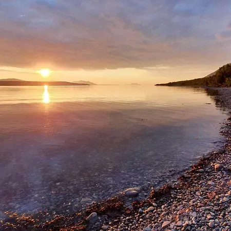 6 Person In Svensby-by Traum בית נופש