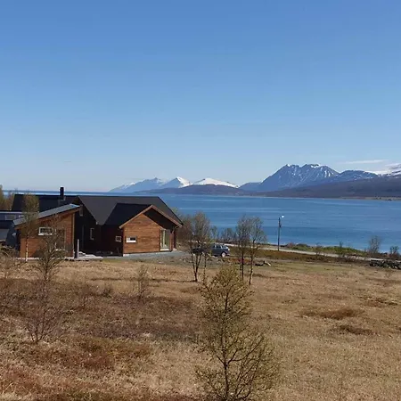 6 Person In Svensby-by Traum בית נופש *