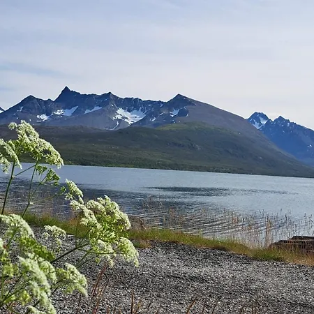 6 Person In Svensby-by Traum Svensby